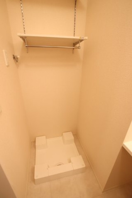 【設備】 | モア・サンハイム | 室内洗濯機置き場