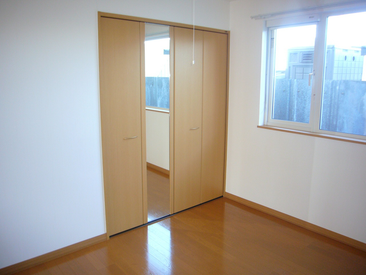 casa soleadaⅠ・Ⅱ（カーサソリーダ）の洋室