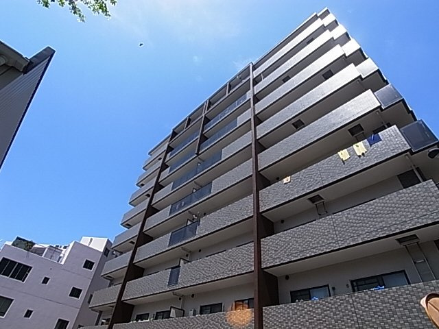 神戸市兵庫区駅南通３丁目の賃貸マンションの外観