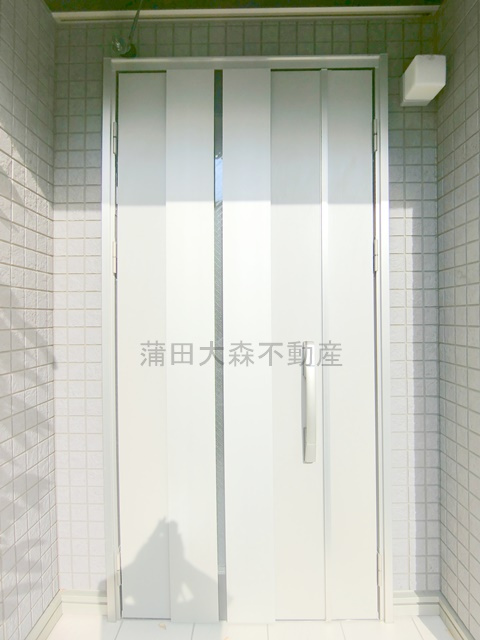 山王2丁目戸建の玄関