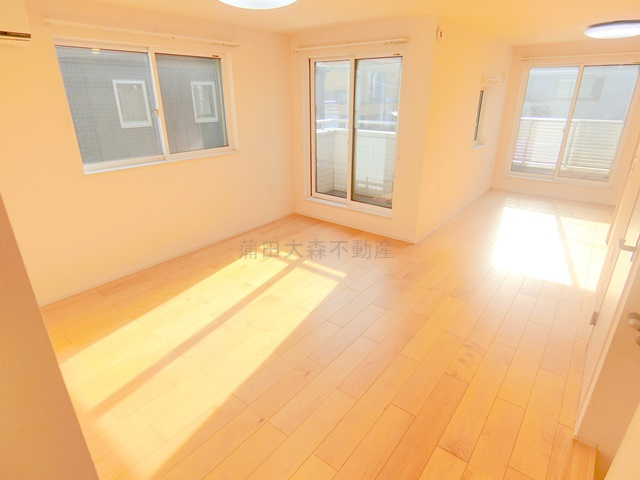 山王2丁目戸建のその他|洋室12.4帖の広々主寝室