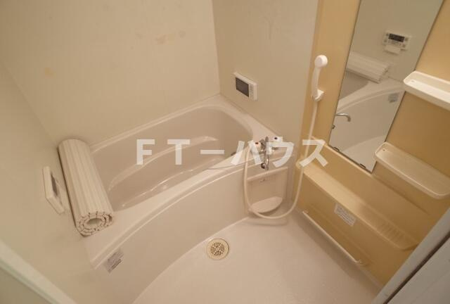 船橋市東船橋４丁目の賃貸マンションの浴室