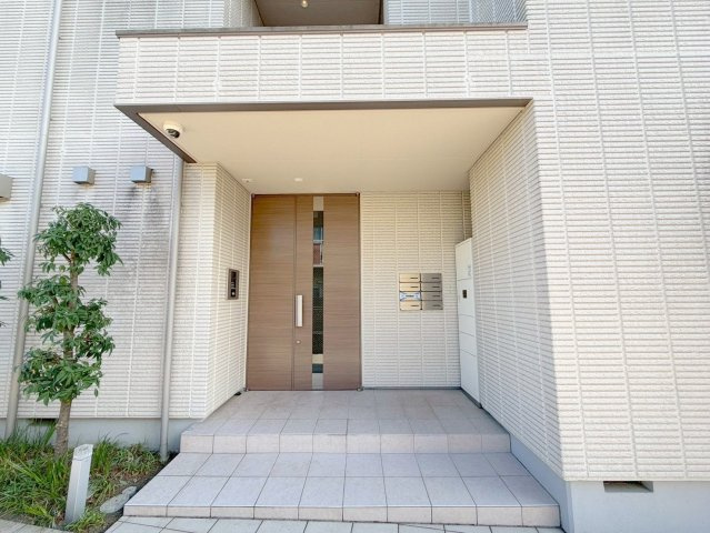 クレールメゾンのエントランス|★設備充実★
