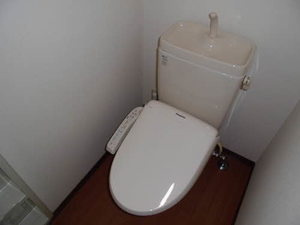 クローバーのトイレ