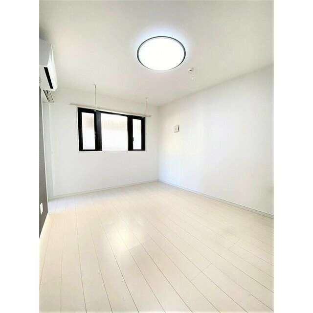 ピアコートＴＭ東武練馬　参番館の居間・リビング