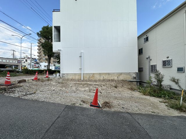神戸市須磨区中島町2丁目土地の前面道路含む現地写真