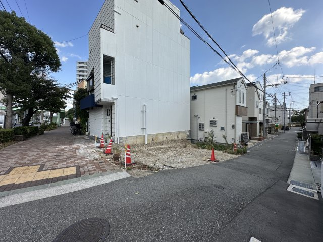 神戸市須磨区中島町2丁目土地の前面道路含む現地写真