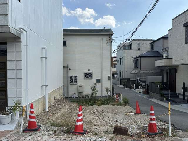 神戸市須磨区中島町2丁目土地の前面道路含む現地写真