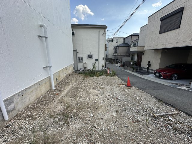 神戸市須磨区中島町2丁目土地の前面道路含む現地写真