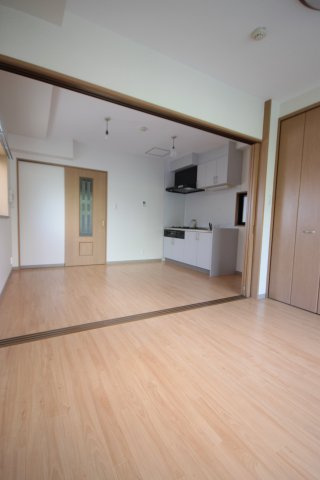 【居間・リビング】