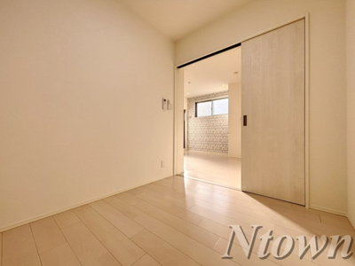 【洋室】 | ハーモニーテラス上石川町 | スタンダードな洋室です