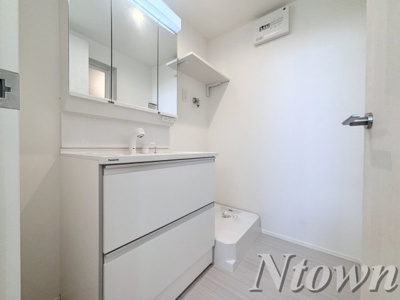 【洗面所】 | ハーモニーテラス上石川町 | 広い洗面スペース