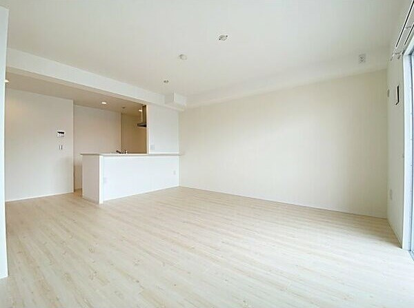 パラドールデカミヤシロⅡの居間・リビング