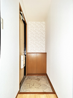 【玄関】 | エステート桃山2 | シューズボックスあります