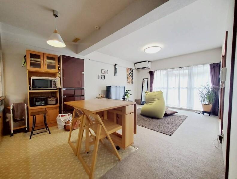 アーネスト針木の居間・リビング