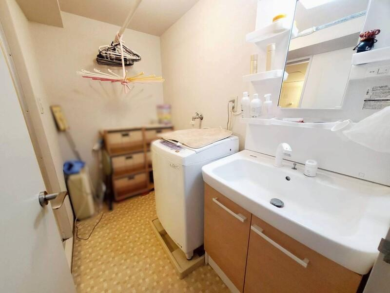 アーネスト針木の独立洗面台