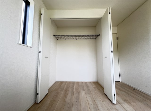 【収納】 | 富士見市水谷東1丁目　新築一戸建住宅　全2棟　(志木本店) | 奥行きのある大容量のクローゼット