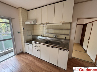 【キッチン】 | 奈良市あやめ池南四丁目一棟マンション