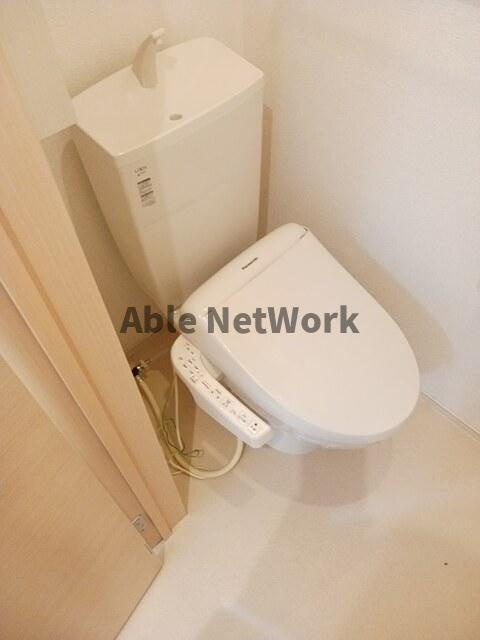 サンビトレスⅢのトイレ|温水洗浄暖房便座