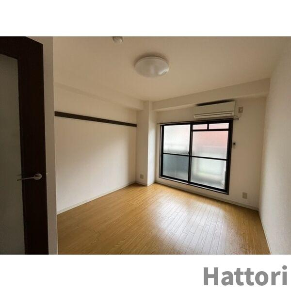 ベルエトワールケー　仲介手数料無料の居間・リビング