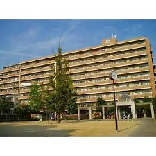 グランドシティダイアパレス吹田パークコート五番館のエントランス