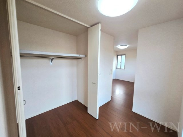 ロイヤルウィットの収納