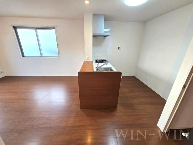 ロイヤルウィットの居間・リビング