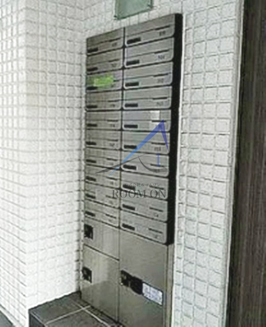 フェリーチェ上井草Ａのその他共用部分|集合ポスト、宅配ボックスです。