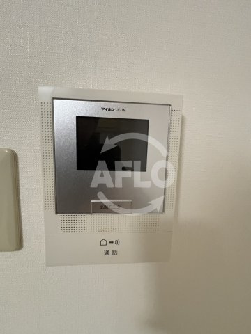 ライオンズマンション上六　五条小学校区のセキュリティ|ライオンズマンション上六　モニター付きインターホン