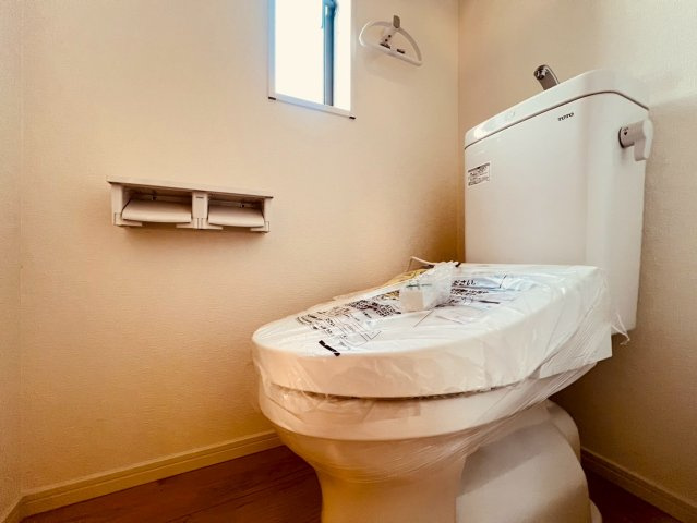 【トイレ】 | 杉並区浜田山１丁目　新築戸建て | 清潔感あふれるトイレで、快適に使える空間です