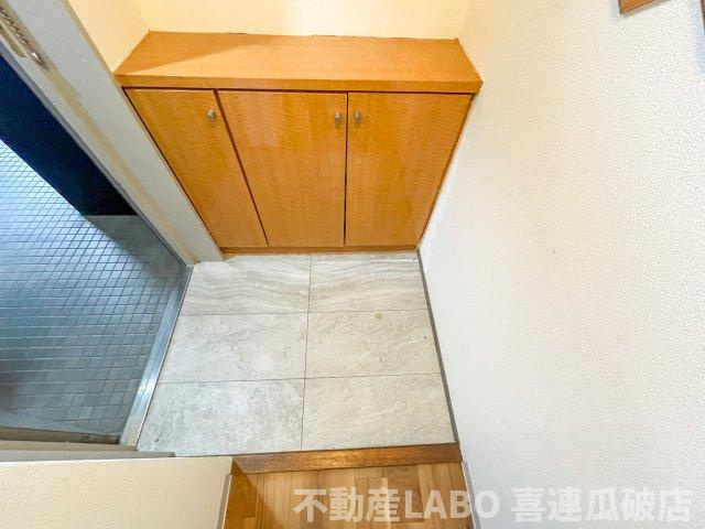 ピカソ平野の玄関