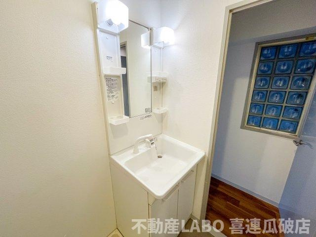 ピカソ平野の洗面所