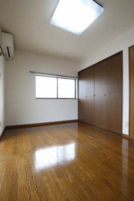 【洋室】 | ベルメゾン一須賀Ⅲ号館