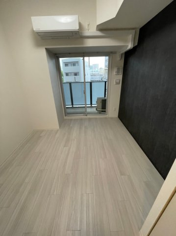 ディアレイシャス浅間町ステーションフロントの居間・リビング