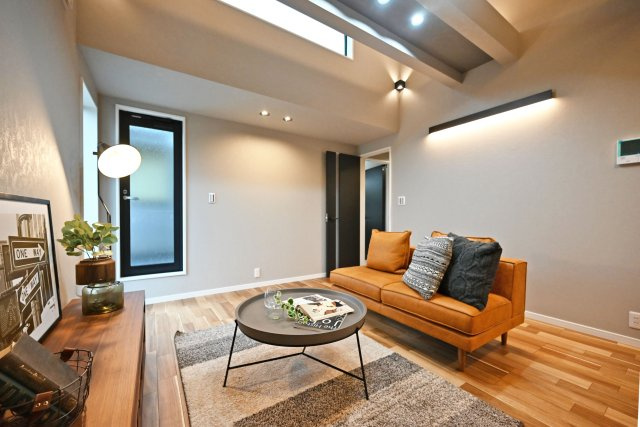 ハッピータウン伊丹市池尻6丁目新築一戸建て│3SLDK+t駐車1台可の内観：施工例|同社施工例写真。施工例物件を見学して頂けます。お気軽にお問い合わせください。