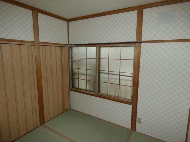 愛国東４－２７－１貸家の居間・リビング