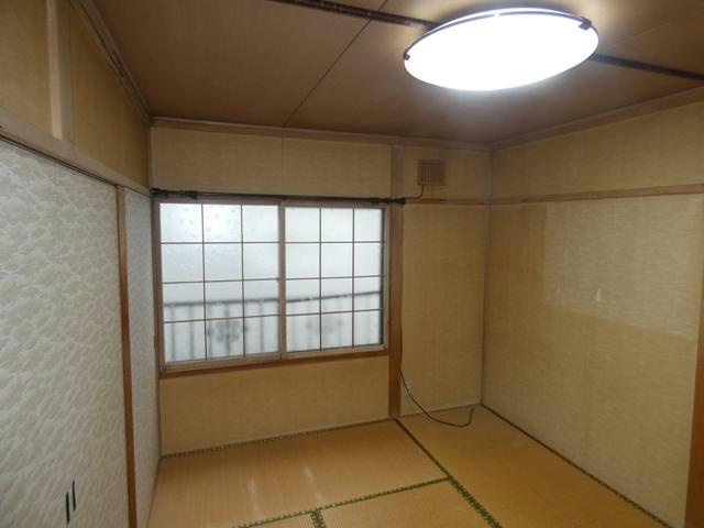 愛国東４－２７－１貸家の居間・リビング