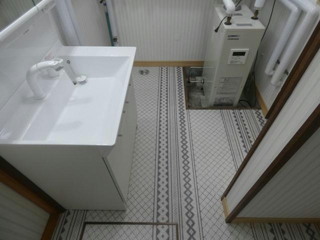 愛国東４－２７－１貸家の洗面所