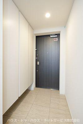 ベルヴュコート柏の玄関