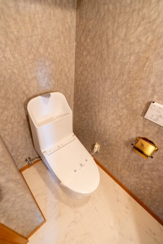 ラレーブ豪徳寺Ⅱのトイレ|３階