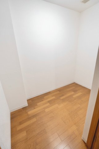 ラレーブ豪徳寺Ⅱの洋室|Ｂ１階