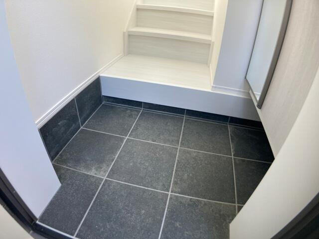 Ｆｌｏｒｅｎｃｅ東府中の玄関