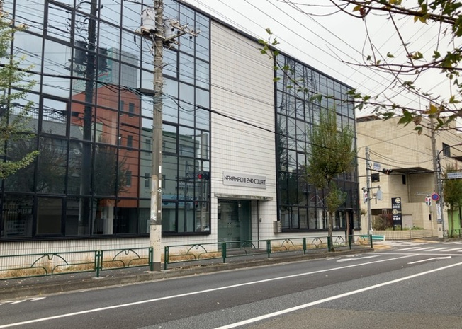 【外観】 | 中町セカンドコート | 物件の詳細については、現地を見てわかること以外に、役所や法務局などで調べないとわからないことがあります。そのため、現地に行く場合は、もしこの物件を買ったらどのような生活ができるかをイメージしましょう。