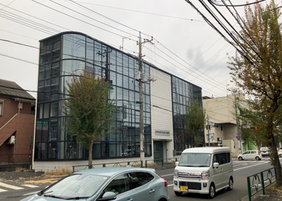 【外観】 | 中町セカンドコート | 土地購入を検討されている場合、境界杭がない状態で購入してしまうと境界確定測量をする必要があり、費用がかかります。購入の前に、売主、隣土地所有者立ち合いのもと境界を確定し境界杭を設置するのがベストです。