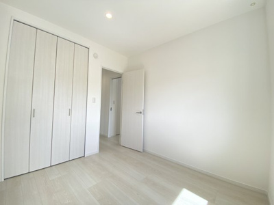 【洋室】 | 北谷町吉原Ⅲ（全2棟） | ※同仕様写真です