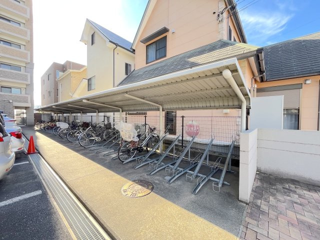 ホルトハイムJR博多南の駐輪場