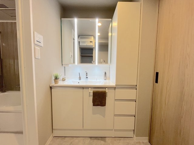 ホルトハイムJR博多南の独立洗面台|同社施工例の写真