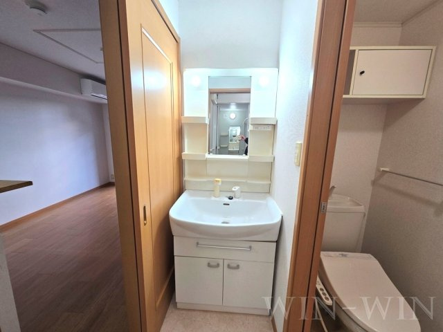 メロウ ブリーズの独立洗面台