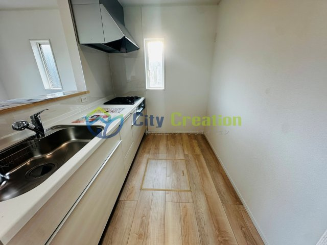 中郡大磯町国府本郷第19　新築一戸建てのキッチン