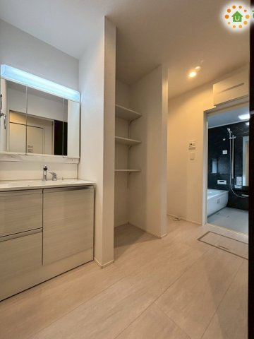 深谷市上野台　2期　新築一戸建て　グラファーレ　01の脱衣所